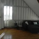 Rue Haute شقة