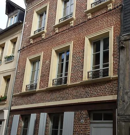 Rue Haute *
