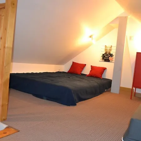 Apartment Rue Haute